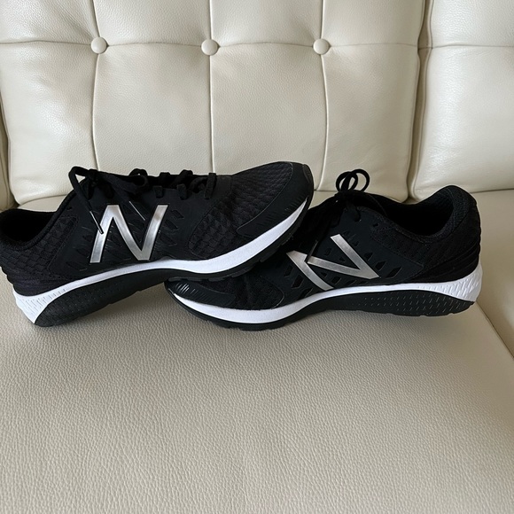 NEW BALANCE men’s fuel core urge sneakers - Picture 6 of 9